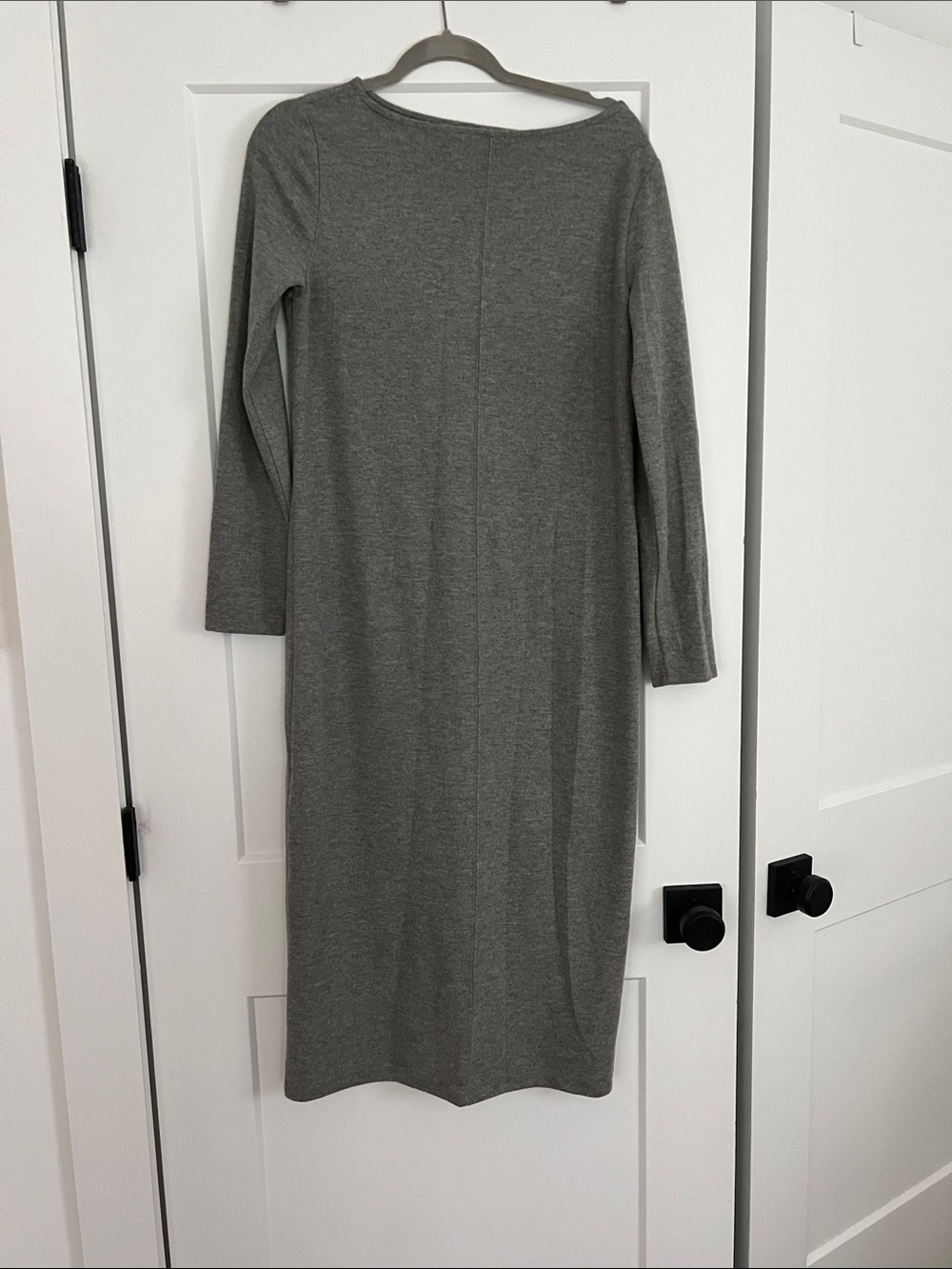 Gray Long Sleeve Midi Dress - Comfortable Everyday Style